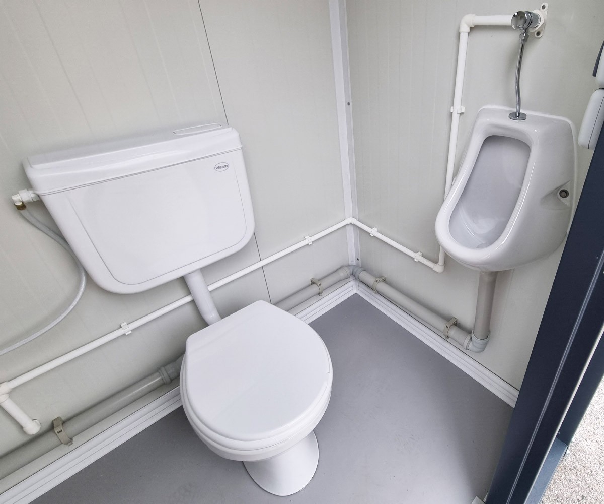 Mobiler Toilettencontainer - WC mit Waschbecken Pissoir und Durchlauferhitzer - Anthrazit – Bild 4